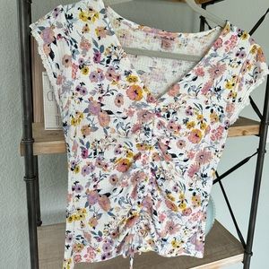 Willow & Root Floral Top Size Medium